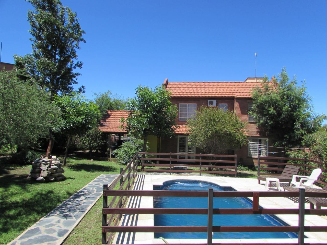 Individual Maiten 2 Holiday home Villa de Merlo